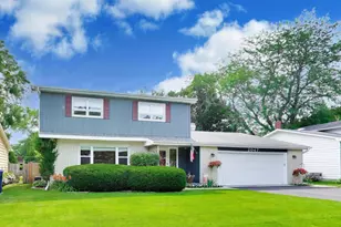 2047 Chestnut St, Waukegan, IL 60087 - Photo 2