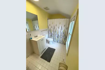 111 Pleasant Avenue, Highwood, IL 60040 - Photo 14