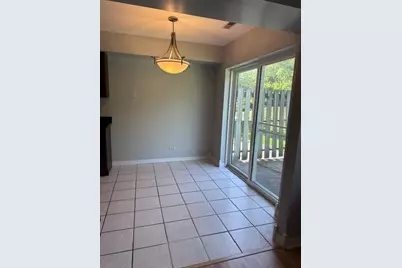 1186 Greenwood Circle, Woodstock, IL 60098 - Photo 12