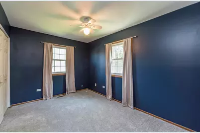 38484 N North Shore Avenue, Beach Park, IL 60087 - Photo 18