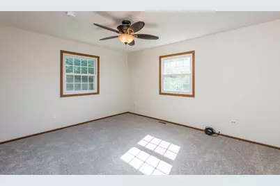 38484 N North Shore Avenue, Beach Park, IL 60087 - Photo 20