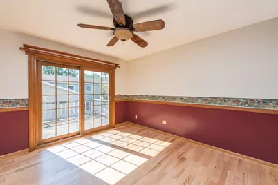 38484 N North Shore Avenue, Beach Park, IL 60087 - Photo 12