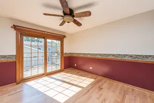 38484 N North Shore Ave, Beach Park, IL 60087 - Photo 12