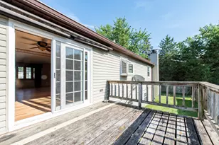 38484 N North Shore Ave, Beach Park, IL 60087 - Photo 14
