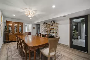 1491 Chantilly Ct, Highland Park, IL 60035 - Photo 6