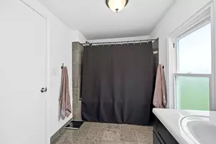 402 Turner Ave, Glen Ellyn, IL 60137 - Photo 16