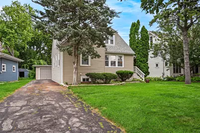 402 Turner Avenue, Glen Ellyn, IL 60137 - Photo 2