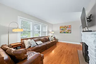 402 Turner Ave, Glen Ellyn, IL 60137 - Photo 4