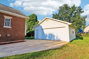 1013 Vine St, Joliet, IL 60435 - Photo 16