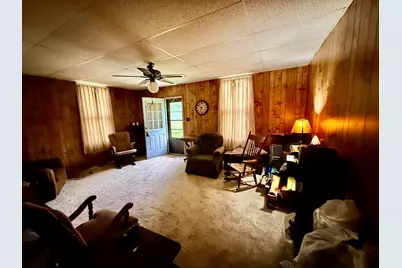 211 N 3rd Street, Hoopeston, IL 60942 - Photo 6