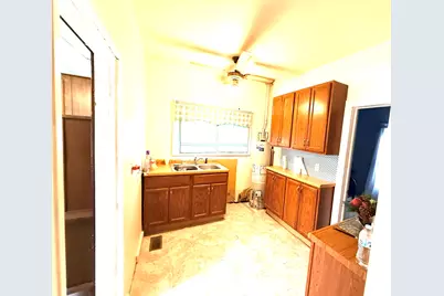 211 N 3rd Street, Hoopeston, IL 60942 - Photo 8