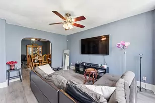 6433 S Aberdeen St, Chicago, IL 60621 - Photo 2