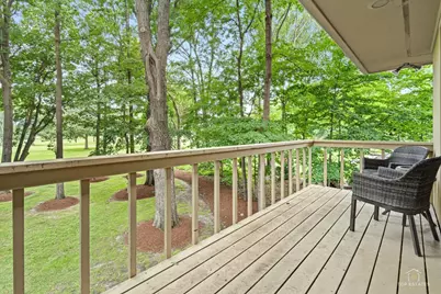 1725 Persimmon Drive, Saint Charles, IL 60174 - Photo 42