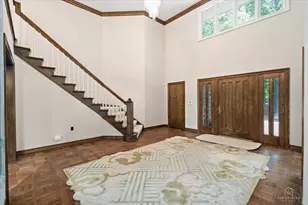 1725 Persimmon Dr, Saint Charles, IL 60174 - Photo 8