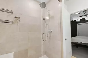 3133 N Lakewood Ave, Chicago, IL 60657 - Photo 10