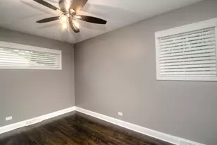 465 W Fremont Ave, Elmhurst, IL 60126 - Photo 16