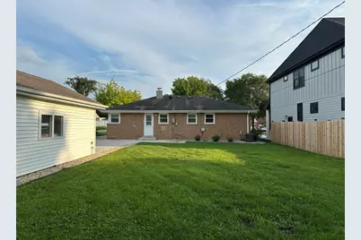 465 W Fremont Avenue, Elmhurst, IL 60126 - Photo 22