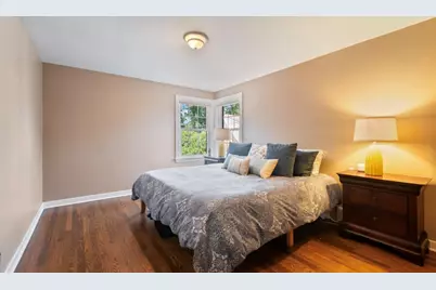 6957 N Caldwell Avenue, Chicago, IL 60646 - Photo 12