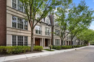 1038 N Western Ave, Lake Forest, IL 60045 - Photo 2