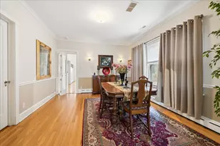 5725 N Sacramento Ave, Chicago, IL 60659 - Photo 6