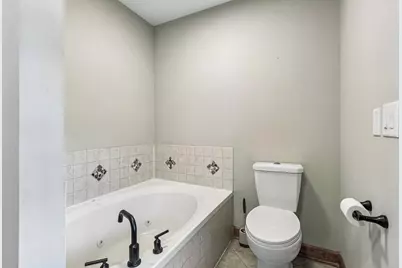 1921 Annettes Circle, Sugar Grove, IL 60554 - Photo 16