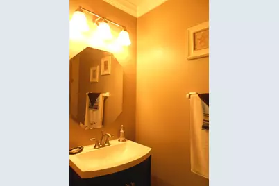 1950 Cobblestone Drive, Carpentersville, IL 60110 - Photo 14