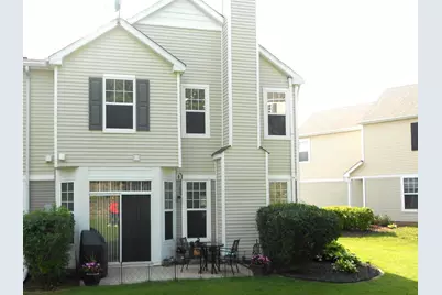 1950 Cobblestone Drive, Carpentersville, IL 60110 - Photo 4