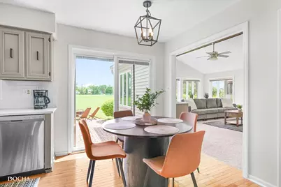 1012 Bainbridge Drive, Naperville, IL 60563 - Photo 14