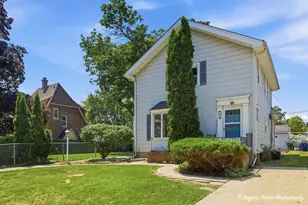602 Judge Ave, Waukegan, IL 60085 - Photo 2