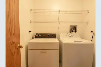 7410 W Lawrence Avenue #324, Harwood Heights, IL 60706 - Photo 22