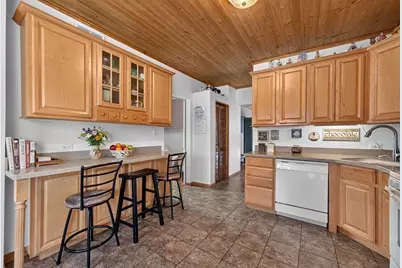 1224 Gunderson Avenue, Berwyn, IL 60402 - Photo 10