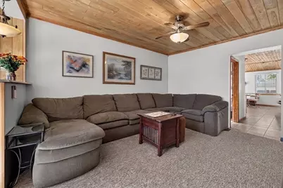 1224 Gunderson Avenue, Berwyn, IL 60402 - Photo 8