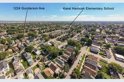 1224 Gunderson Avenue, Berwyn, IL 60402 - Photo 42