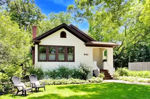 642 Gray Ave, Highland Park, IL 60035 - Photo 1