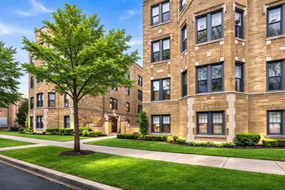 2348 W Addison Street #D2, Chicago, IL 60618 - Photo 1