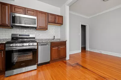 2348 W Addison Street #D2, Chicago, IL 60618 - Photo 2