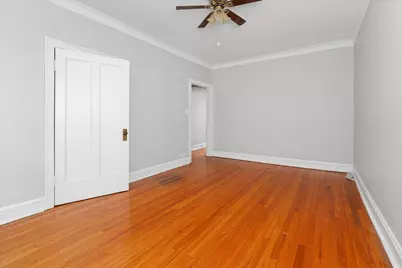 2348 W Addison Street #D2, Chicago, IL 60618 - Photo 8