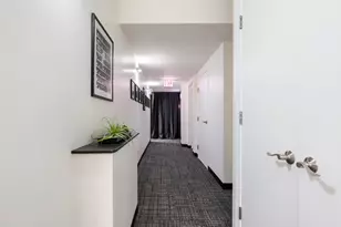 742 N Lasalle St, Chicago, IL 60654 - Photo 14