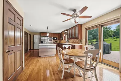 39W261 Hemlock Drive, Saint Charles, IL 60175 - Photo 8