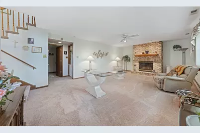 7502 W Lakeside Drive, Frankfort, IL 60423 - Photo 6