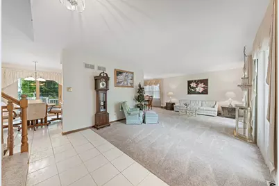7502 W Lakeside Drive, Frankfort, IL 60423 - Photo 2