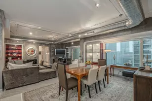 800 N Michigan Ave, Chicago, IL 60611 - Photo 14