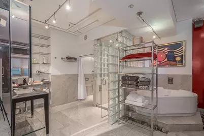 800 N Michigan Avenue #2303, Chicago, IL 60611 - Photo 16