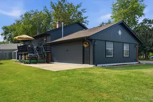 16 W Carol Ave, Cortland, IL 60112 - Photo 26