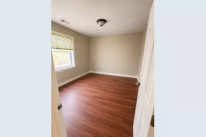 1401 E 72nd Place, Chicago, IL 60619 - Photo 2