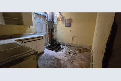 7133 S Eggleston Avenue, Chicago, IL 60621 - Photo 12