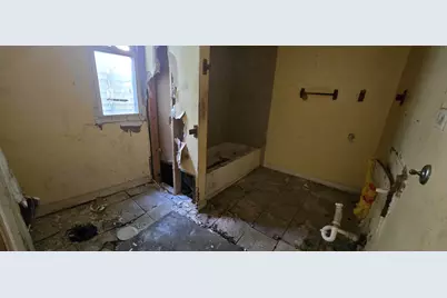 7133 S Eggleston Avenue, Chicago, IL 60621 - Photo 14