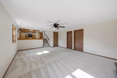 10S221 Suffield Drive, Downers Grove, IL 60516 - Photo 18