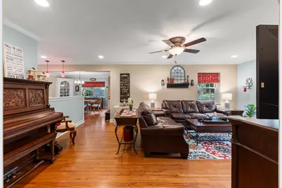 1219 Taylor Street, Joliet, IL 60435 - Photo 12