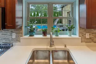 1219 Taylor St, Joliet, IL 60435 - Photo 22